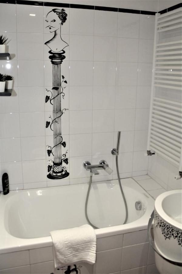 Domus Caecilia Apartamento *